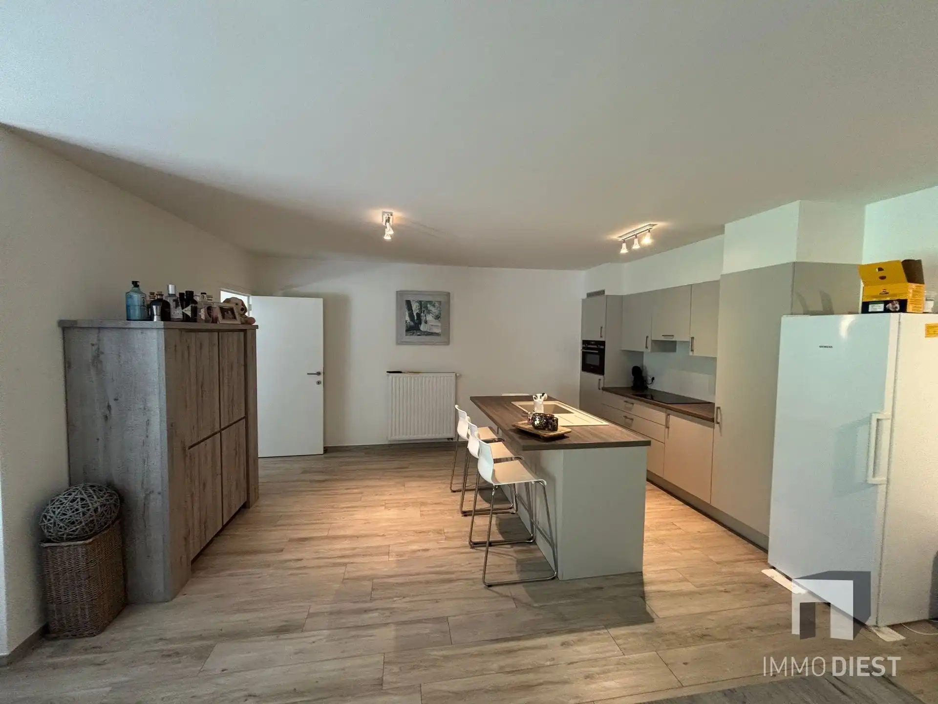 gelijkvloers appartement met tuin, drie slaapkamers! foto 9