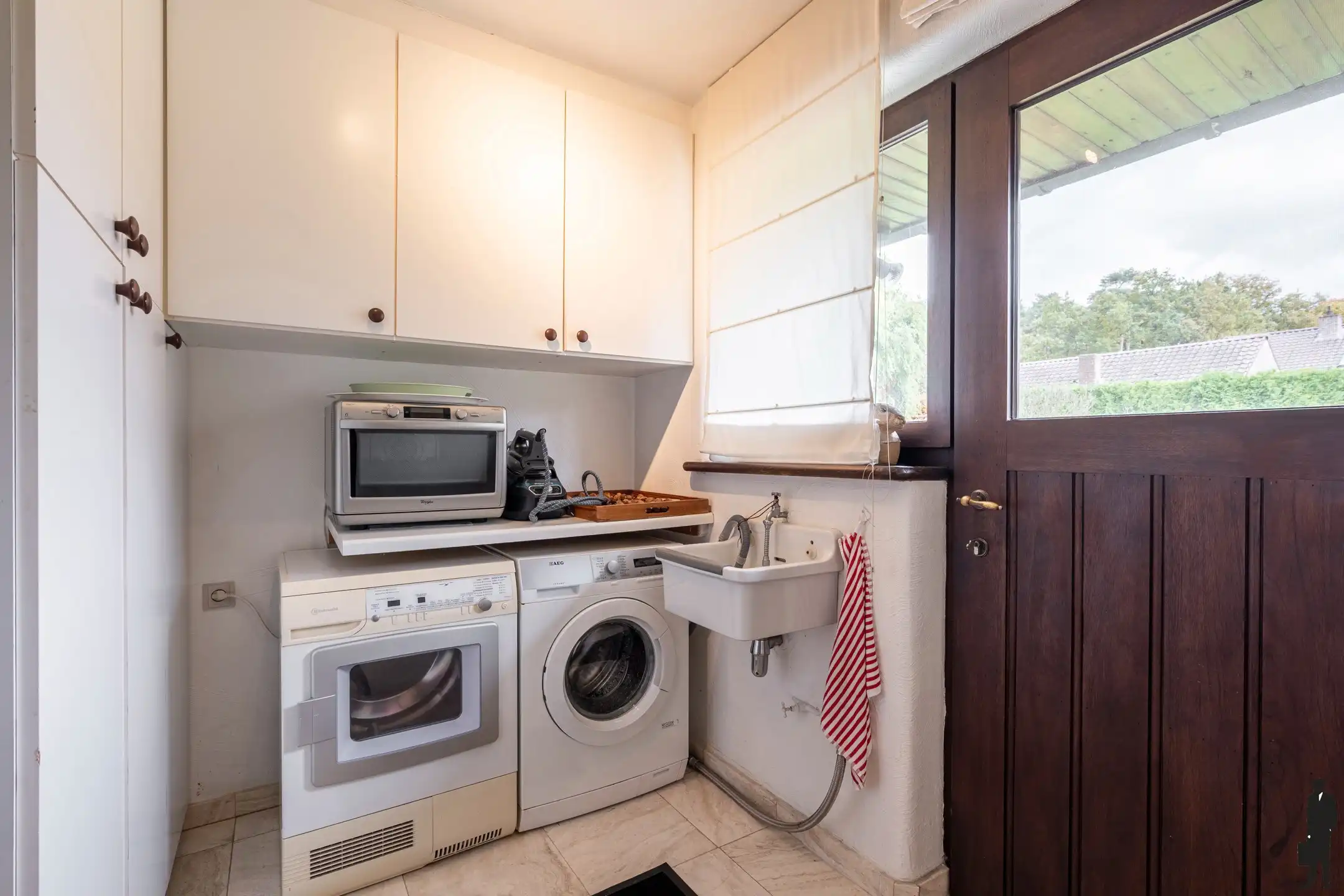 Laagbouwvilla met uitzicht op bos en weilanden nabij Postel foto 16