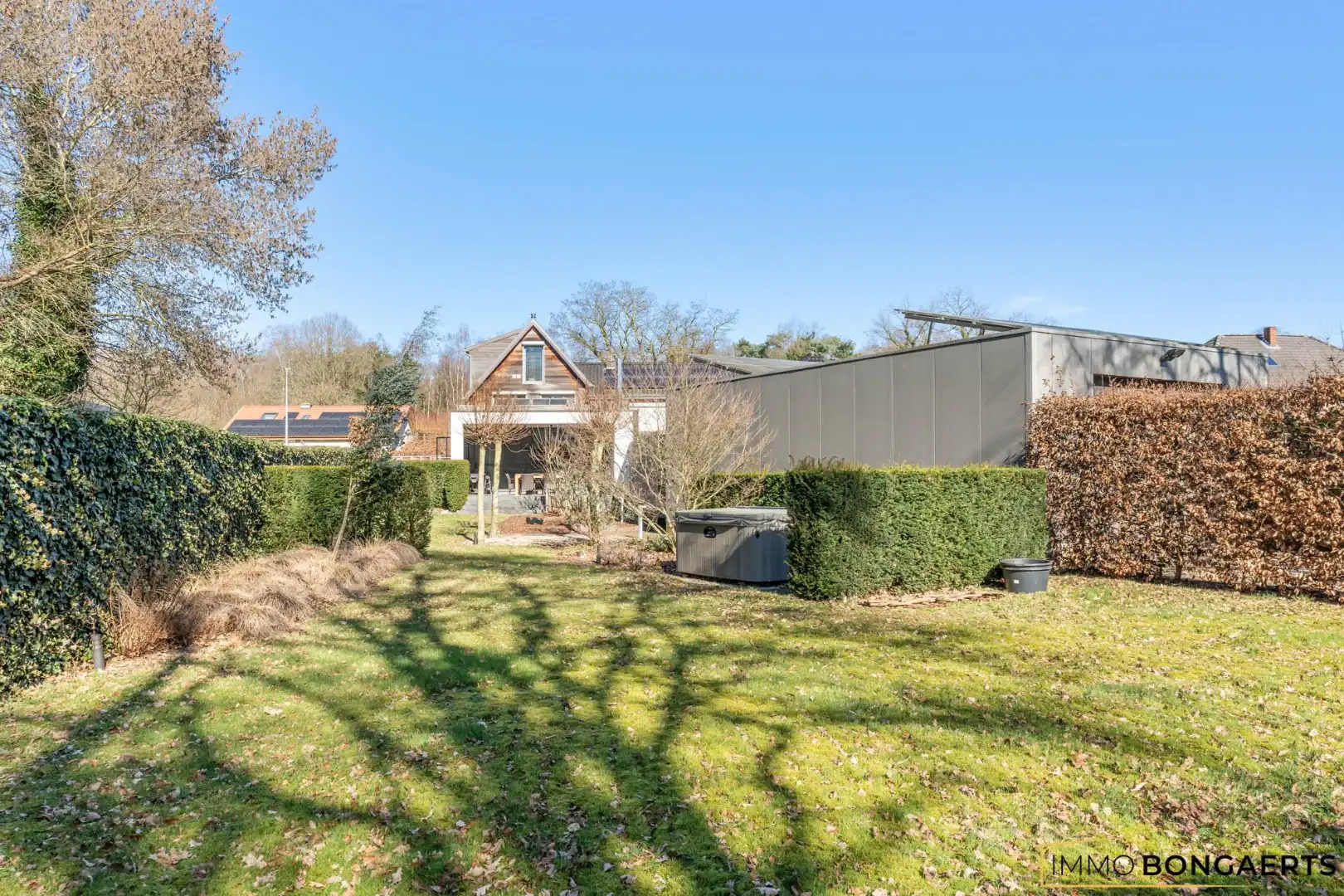 Gerenoveerde woning op een ruim perceel in Opglabbeek foto 32