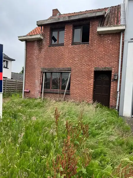 Bouwgrond met af te breken woning - 440 m² foto 5