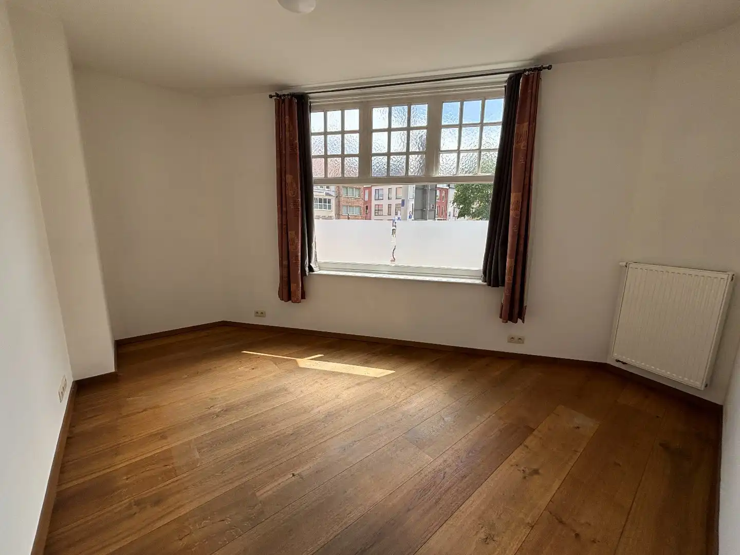 Modern appartement met 2 slaapkamers en ruim  terras foto 10