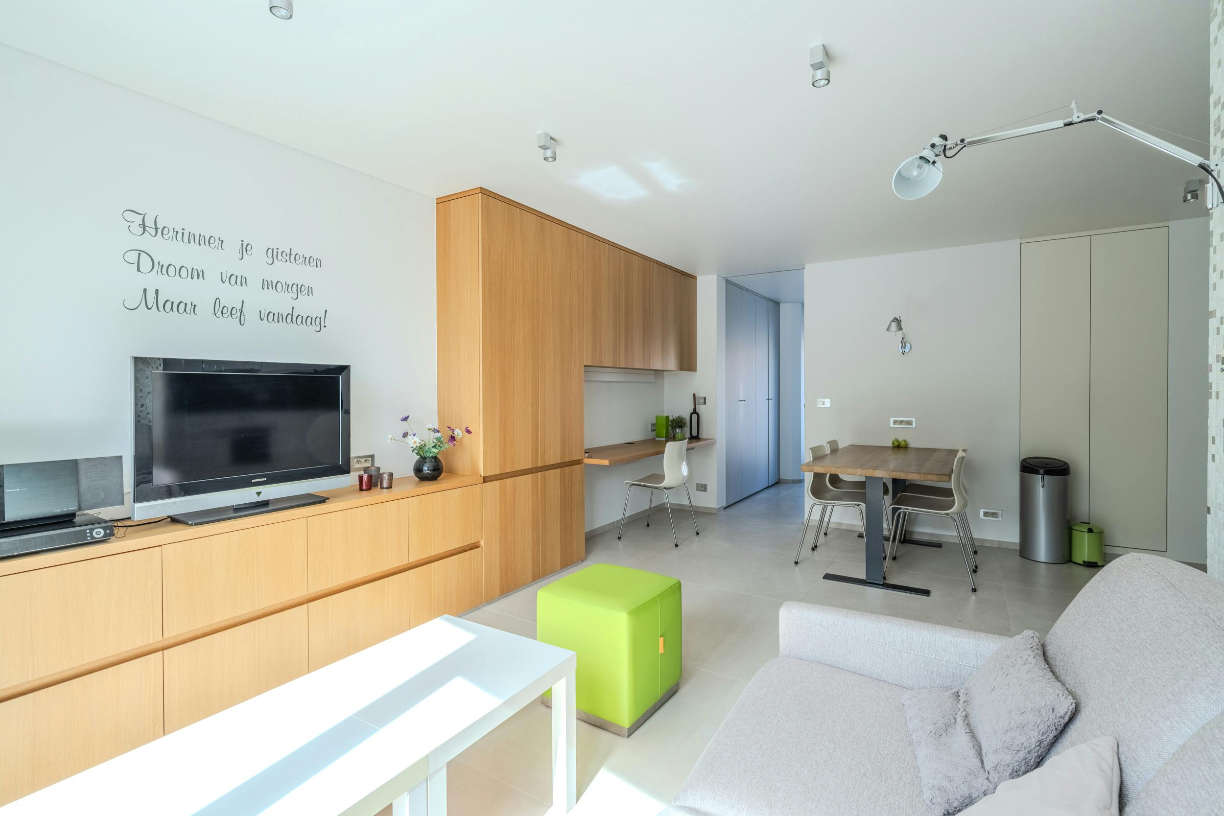 Schitterend 1 slaapkamerappartement te Oostende foto 9