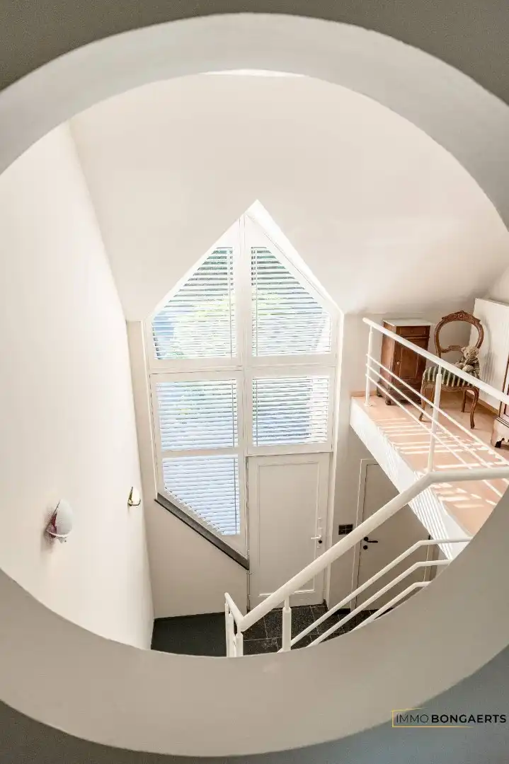 Bijzonder ruime woning op een uitzonderlijk perceel van maar liefst 16 are foto 20