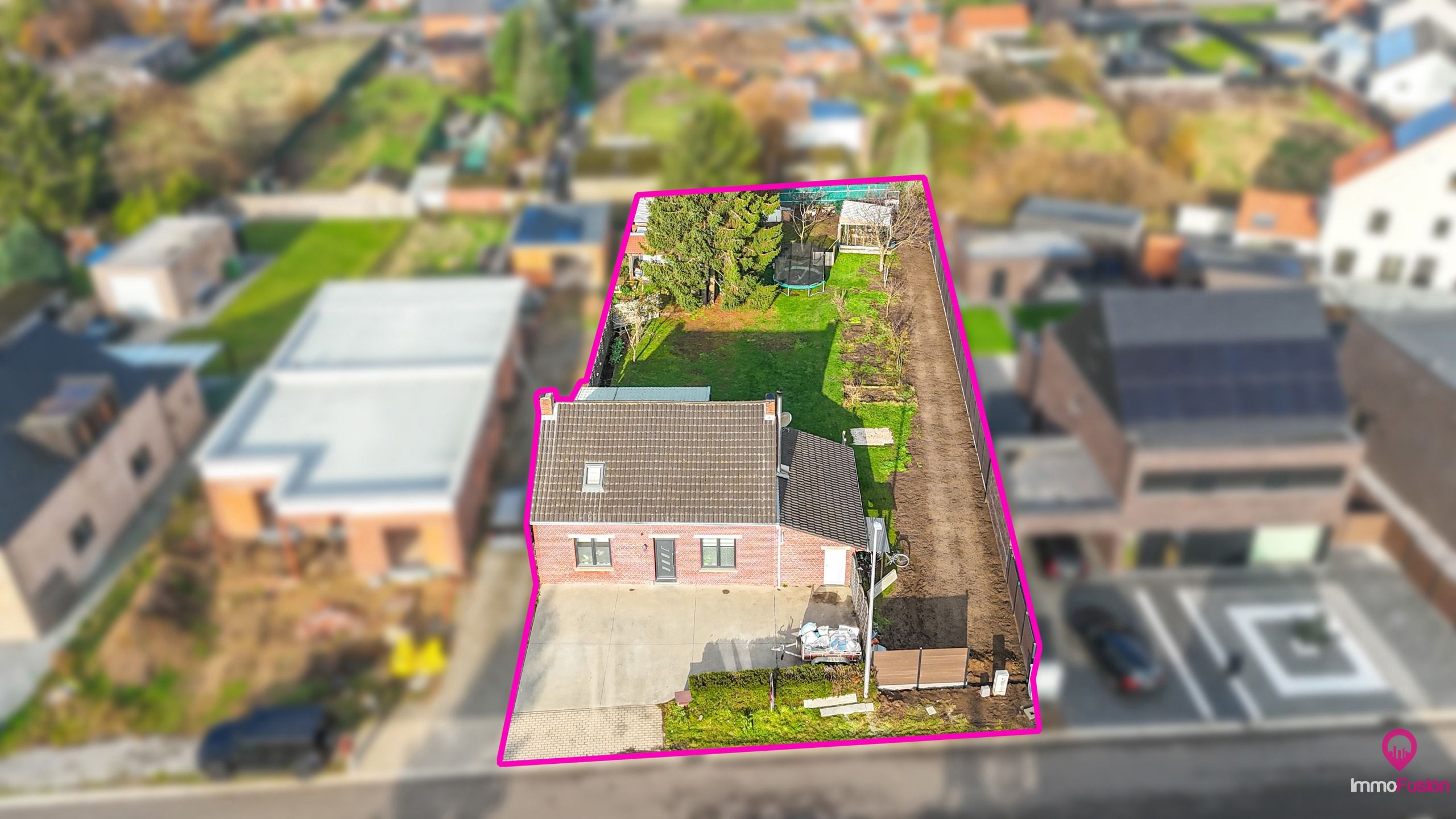 Instapklare vrijstaande woning met grote tuin in Berkenbos! foto 27