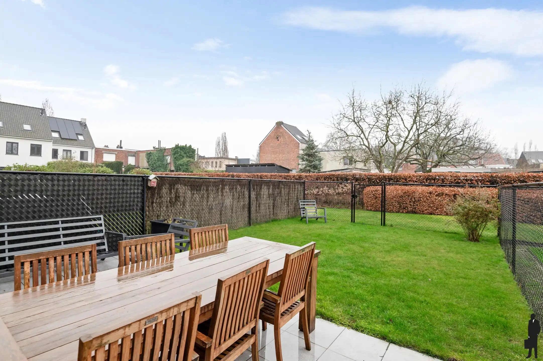 Instapklare woning met 4 slpks, ZO tuin en dubbele garagebox foto 9