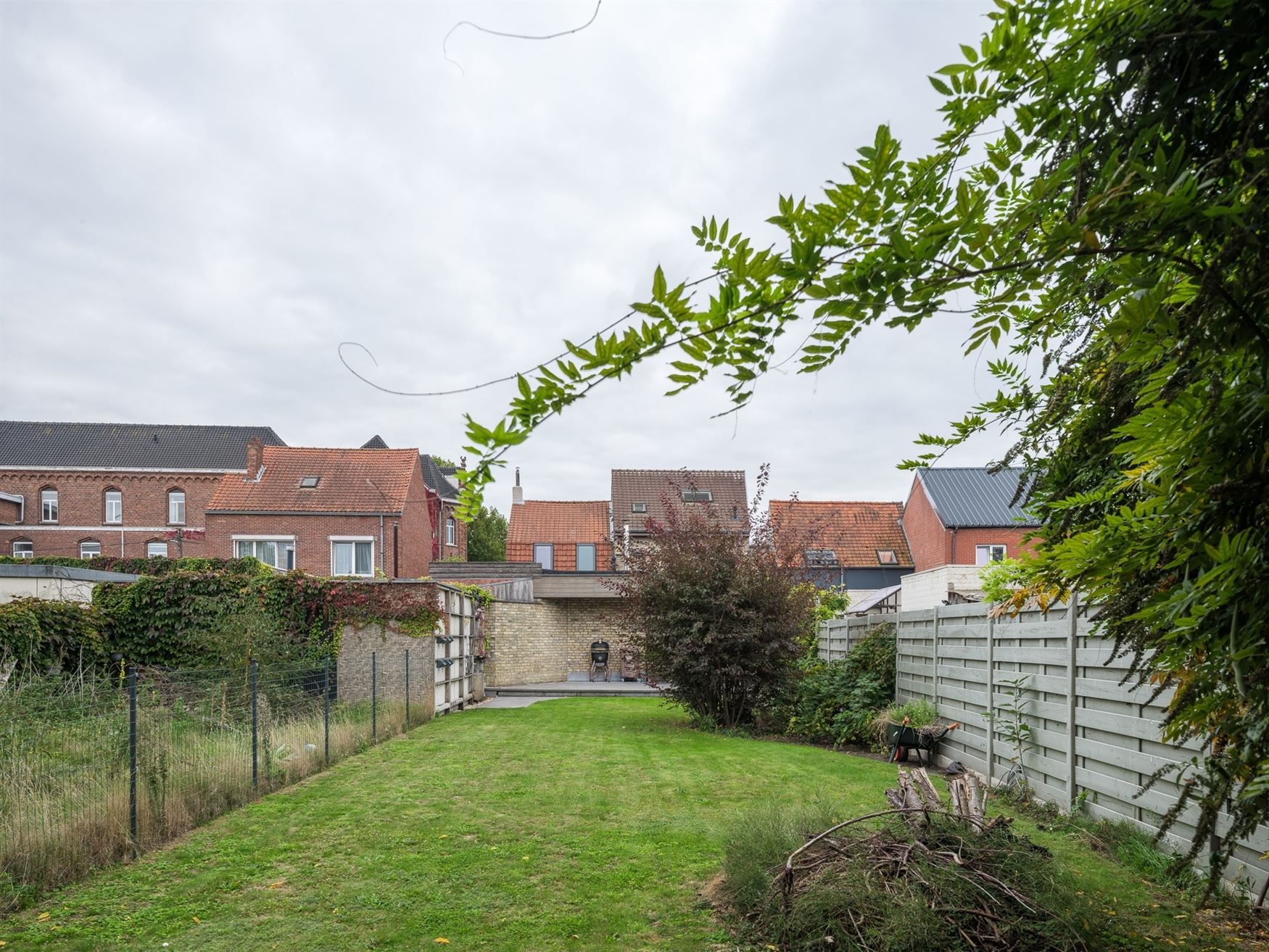 Loftgevoel achter een klassieke gevel; woning met verrassend interieur in centrum Zelzate. foto 9