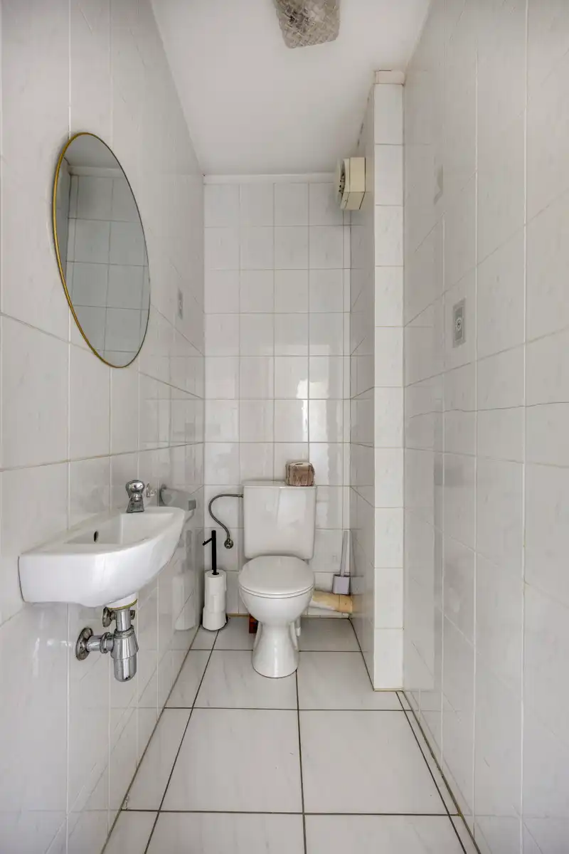 CENTRAAL GELEGEN 2-SLAAPKAMERAPPARTEMENT MET PARKEERPLAATS IN ZELLIK! foto 5