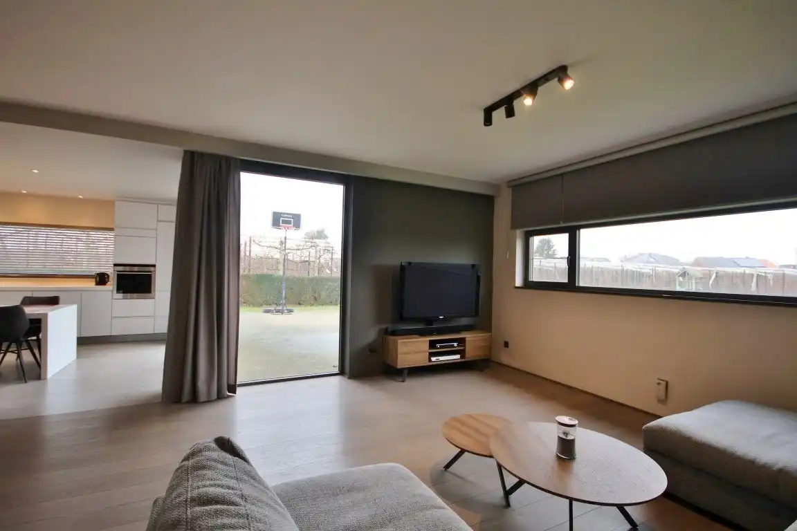 Moderne villa aan de stadsrand van Sint-Truiden foto 14