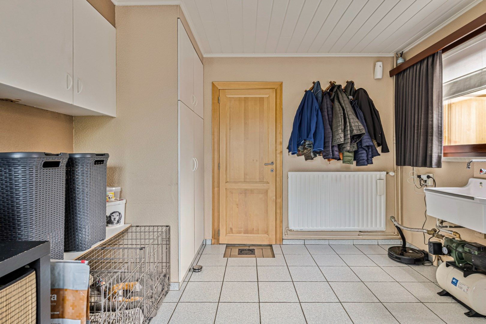 Ruime woning met 3/4 slpks op een ruim ZW gericht perceel van 1.095 m² te OLV Olen ! foto 15