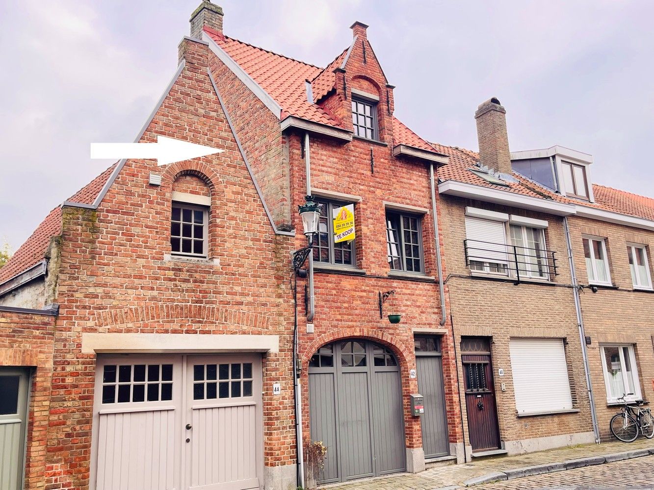 Brugge centrum  ENERGIEZUINIG  CHARMANT INSTAPKLAAR WOONHUIS met TUIN en 4 SLAAPKAMERS foto 4