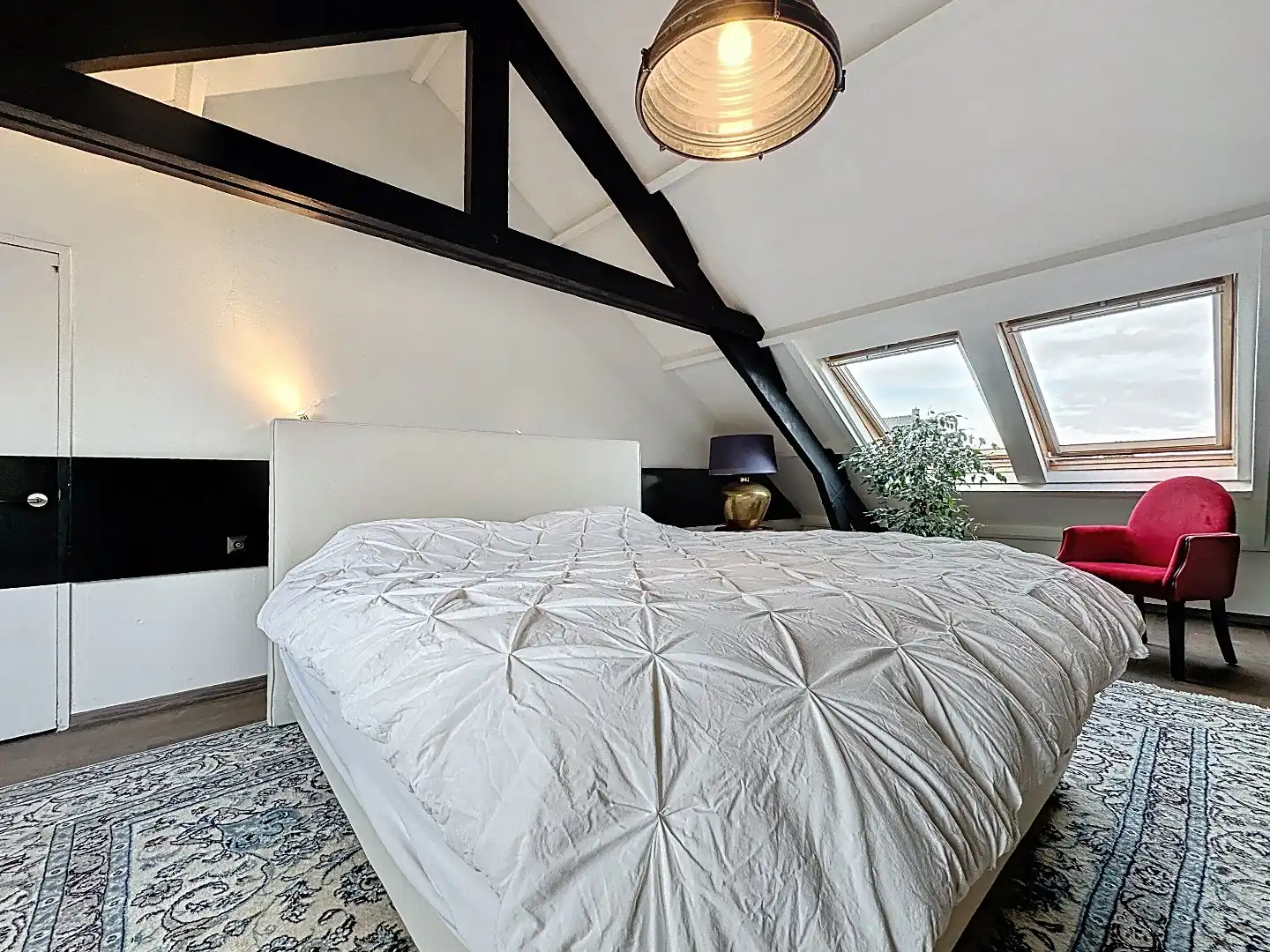 Veelzijdig pand in historisch IJzendijke foto 39