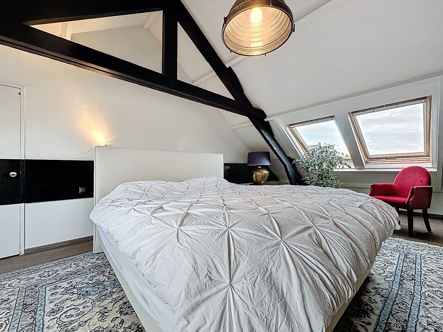 Veelzijdig pand in historisch IJzendijke foto 39