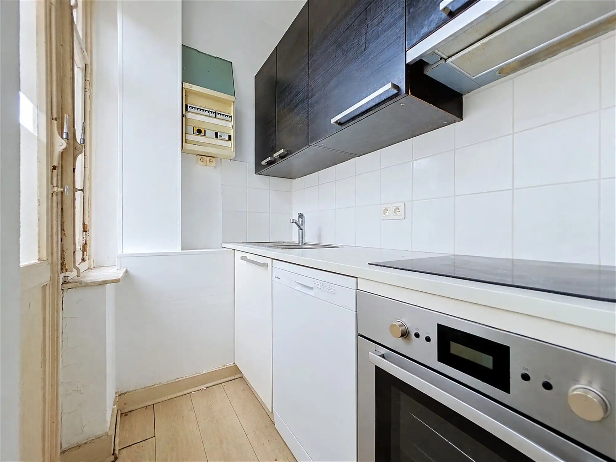 Eengezinswoning met 3 appartementen foto 8