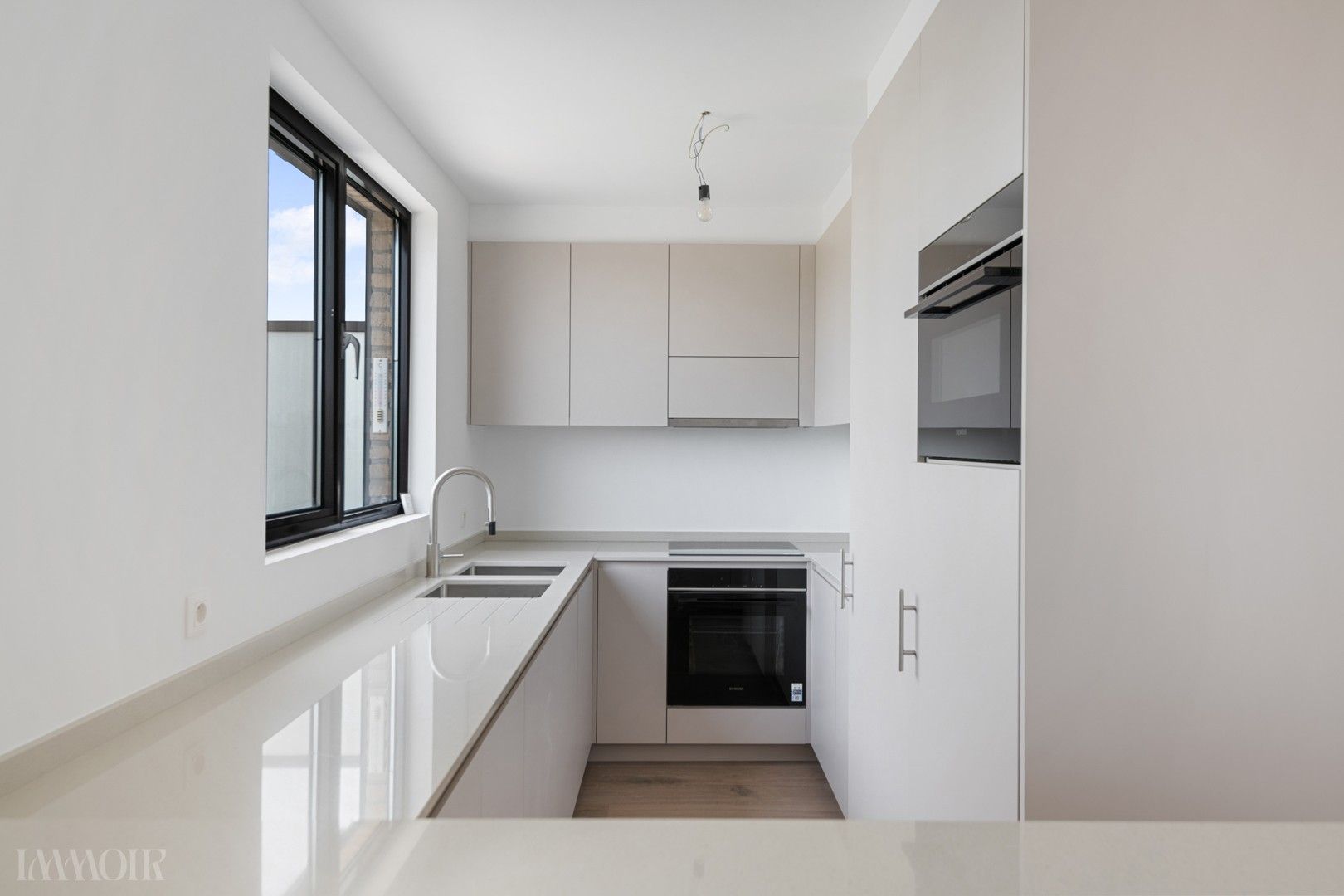Penthouse met panoramische terrassen in het hartje van Brasschaat foto 5