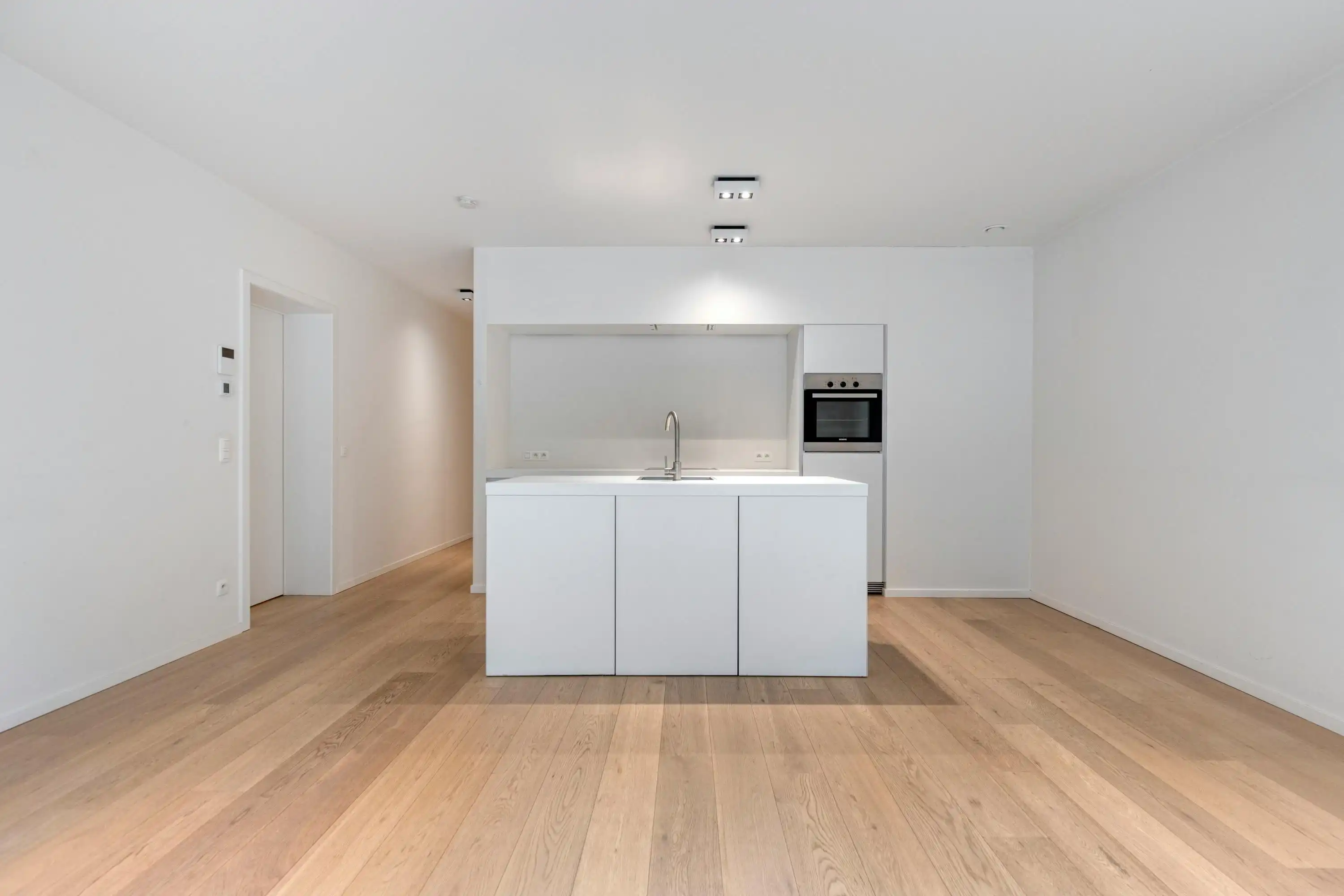 Recent appartement te koop in residentie Havn Antwerpen Zuid foto {{pictureIndex}}