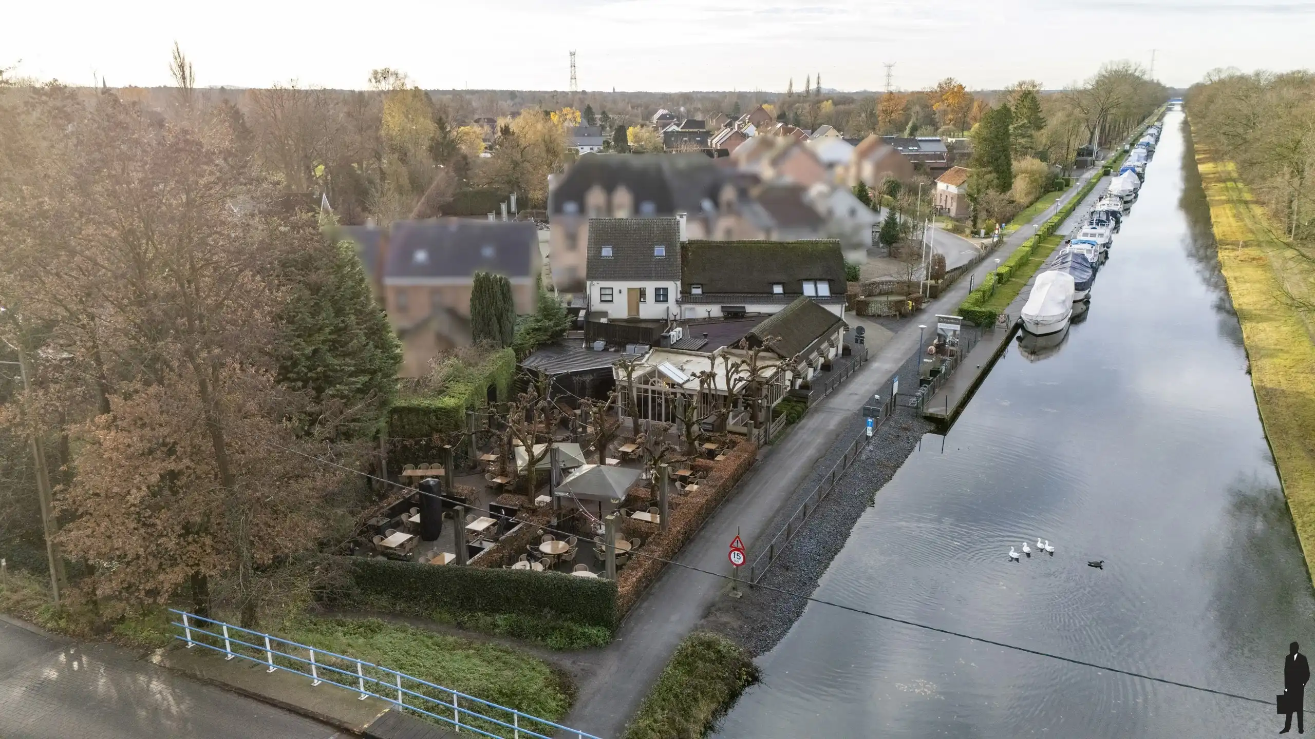 Brasserie met ruime duplexwoning en bouwgrond op toplocatie foto 30