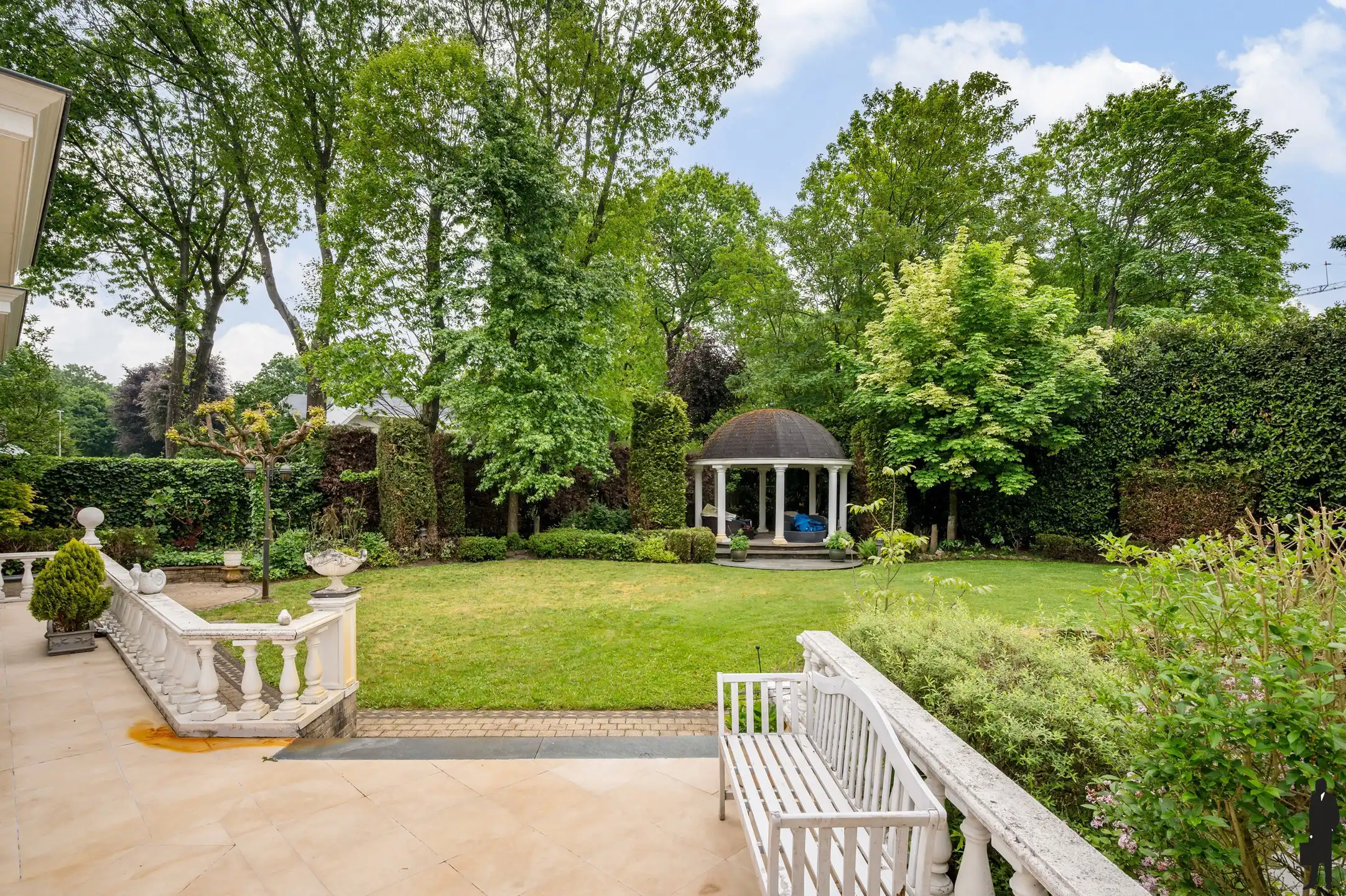 Exclusieve stijlvilla met binnenzwembad, wellness en hoogwaardige afwerking op toplocatie te Essen foto 45
