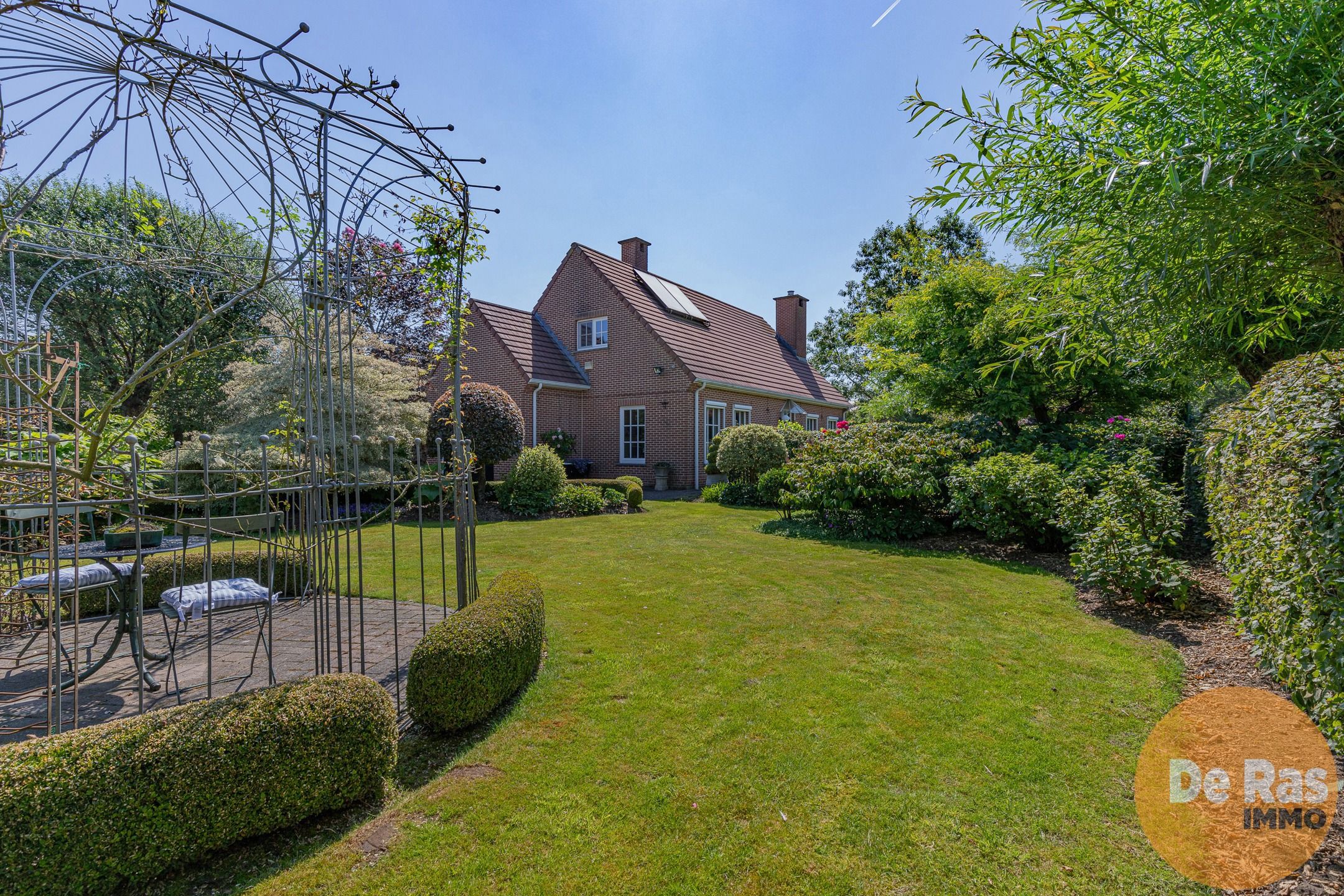 PAPEGEM- Mooie, verzorgde 4-gevelwoning op een leuke locatie foto 5