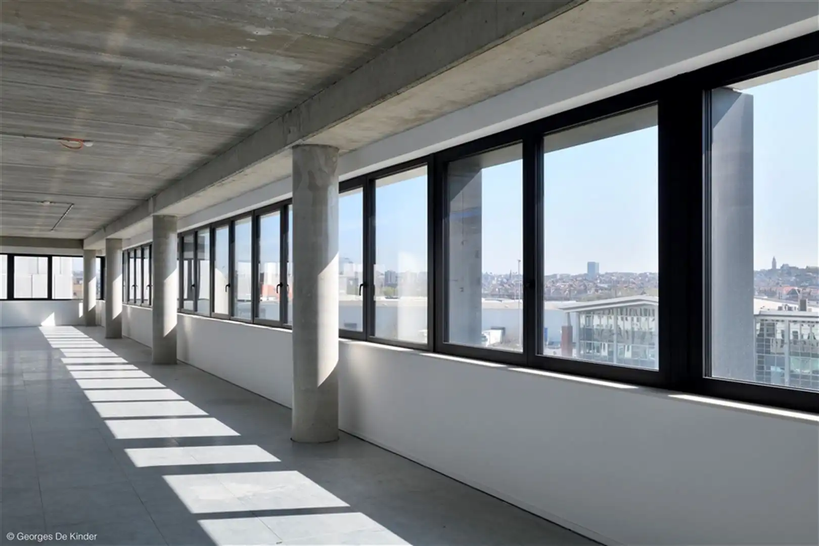 WHITE ANGLE: modulaire kantoren te huur vanaf 250m² foto 16