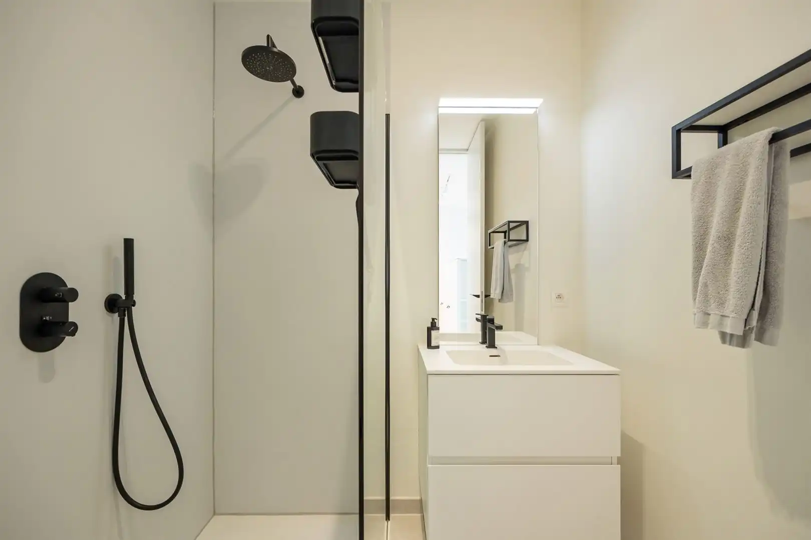 Scheldezicht app met XXL-terras foto 11