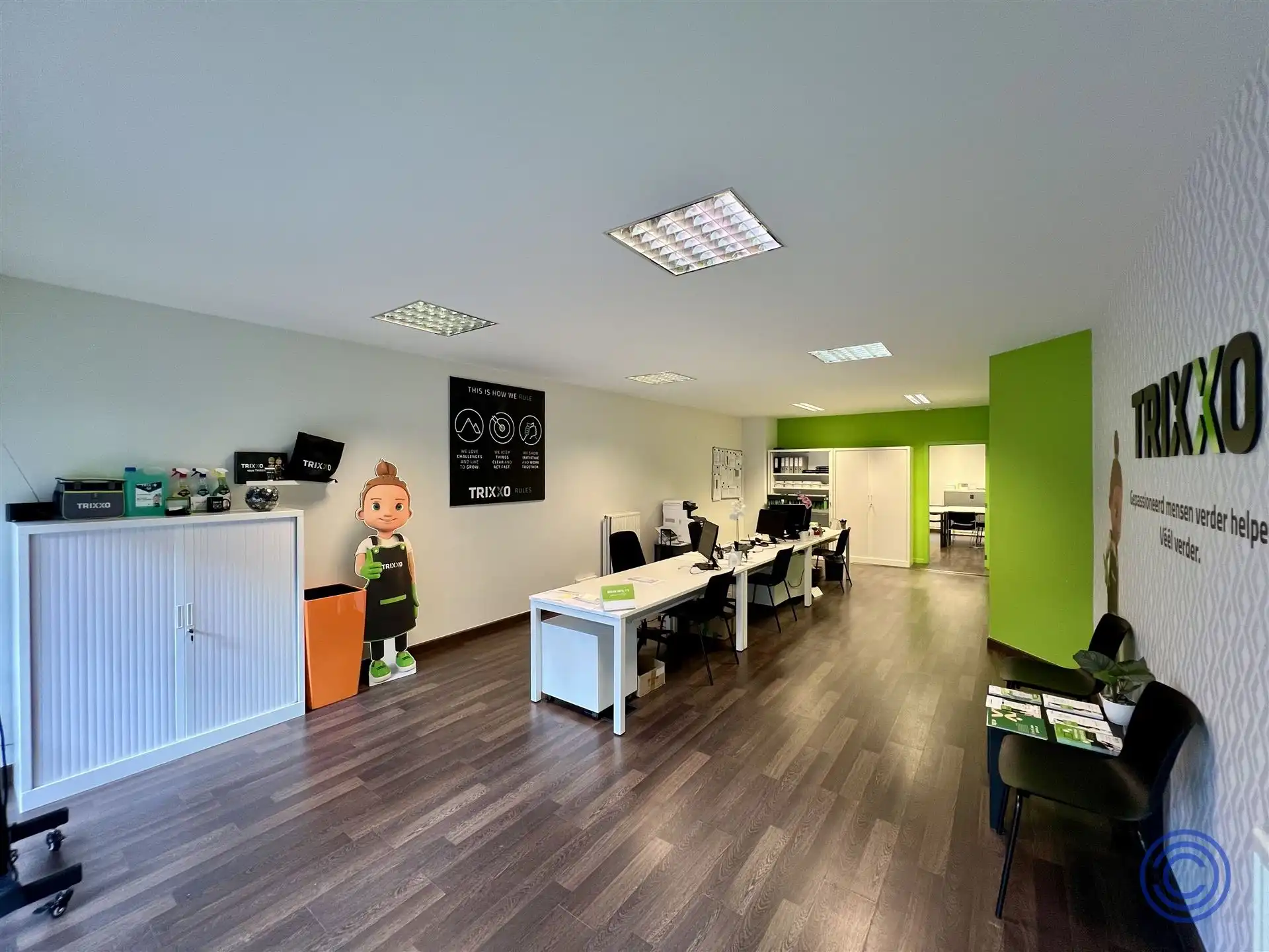 Perfect onderhouden, verhuurd kantoor met 5,4% netto rendement! foto 2