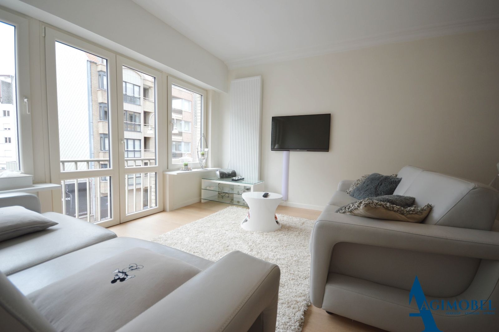 Gezellige en lichtrijke gemeubelde studio op 100 m van de Zeedijk in Knokke foto 7
