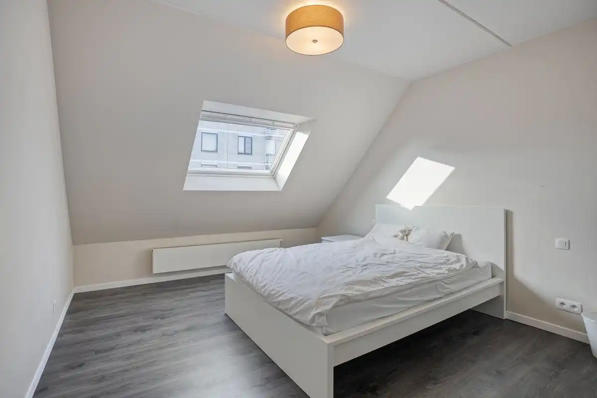 Ruim triplexappartement met 3 slaapkamers  foto 6