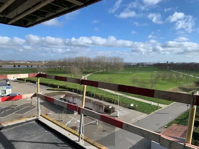 Schitterend hoekappartement met 2 slpk en prachtig open uitzicht! foto 11