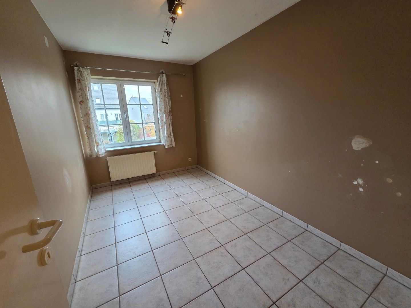 Ruim dakappartement met 3 slaapkamers in Boortmeerbeek. foto 11