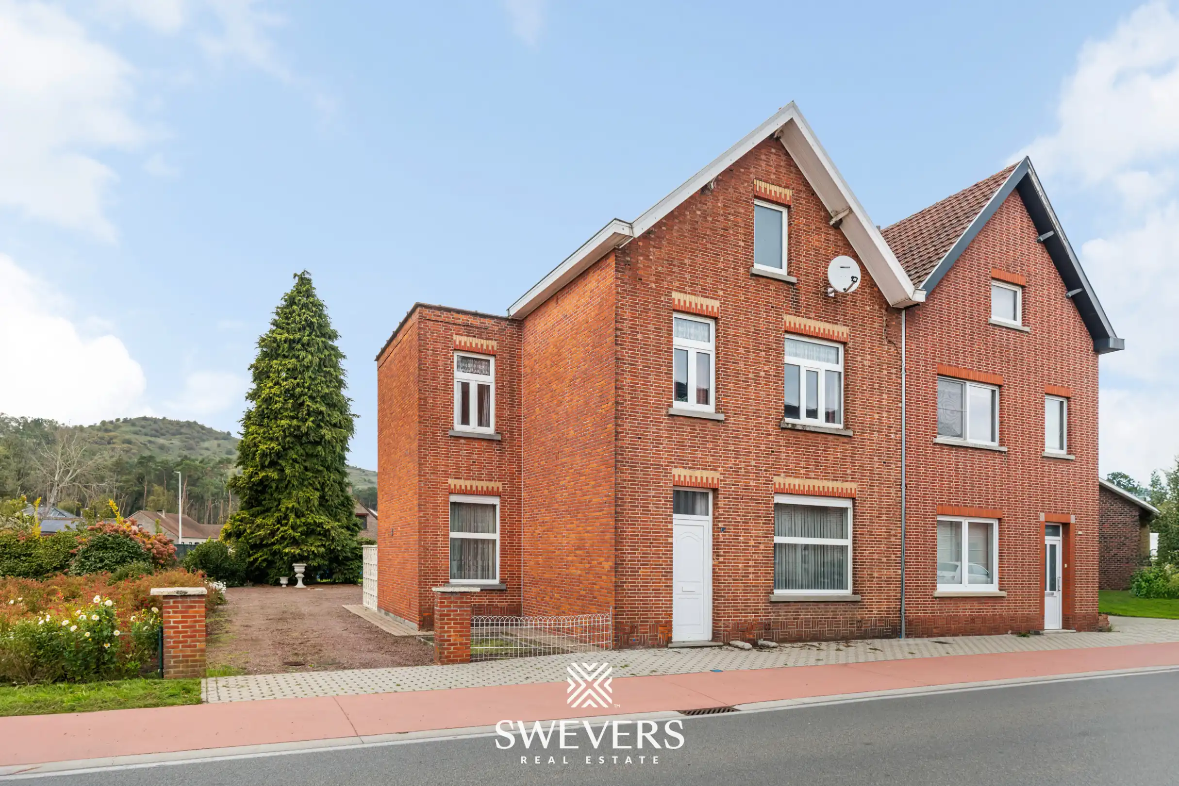 Gezellige halfopen bebouwing toe aan renovatie met mogelijks 3 slaapkamers te Koersel foto 25
