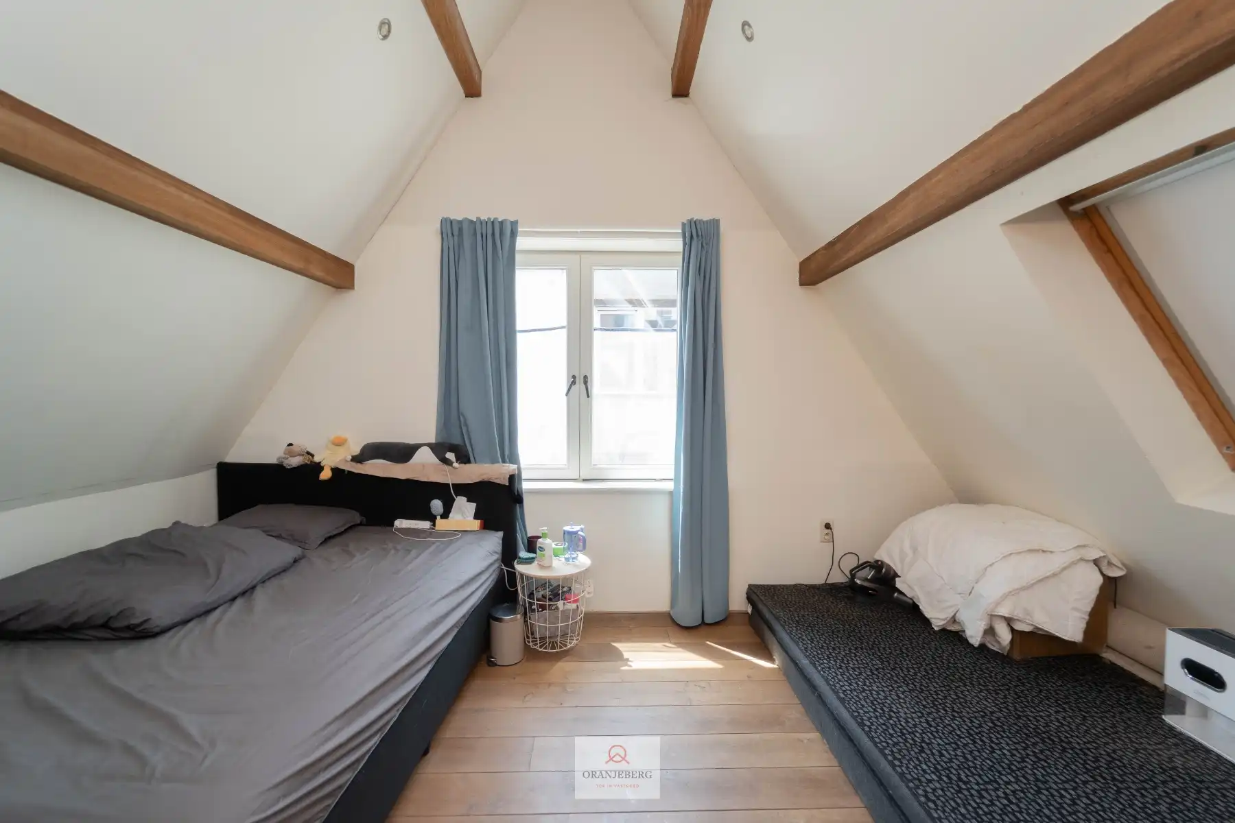 Charmant duplex appartement met ruim terras op toplocatie in het centrum foto 18