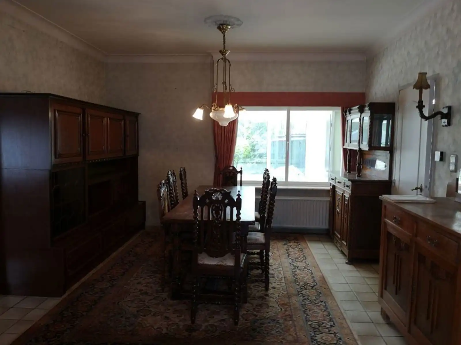 Mooi gelegen gezinswoning foto 8