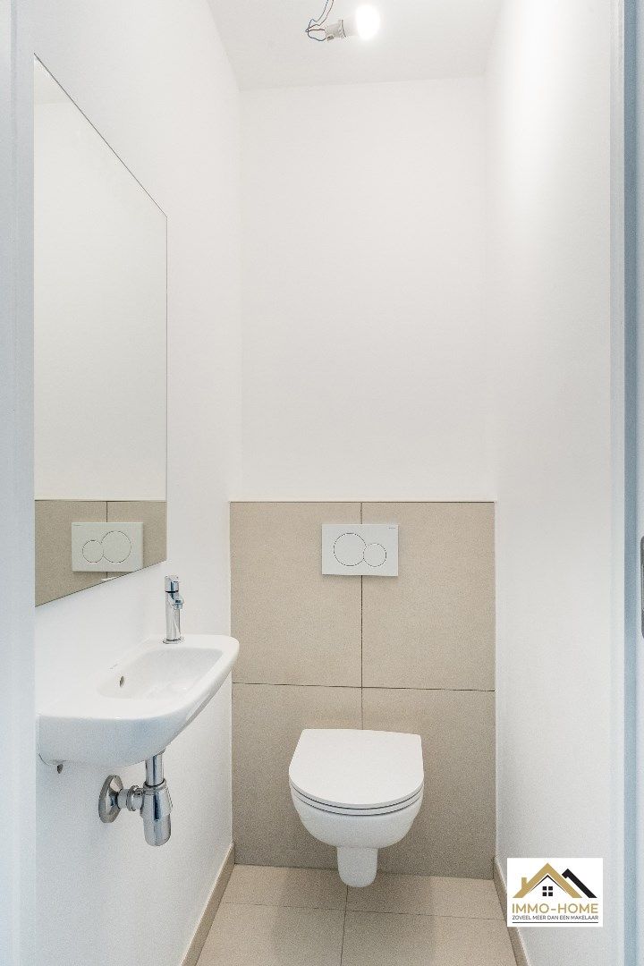 Modern gelijkvloers appartement!! foto 20