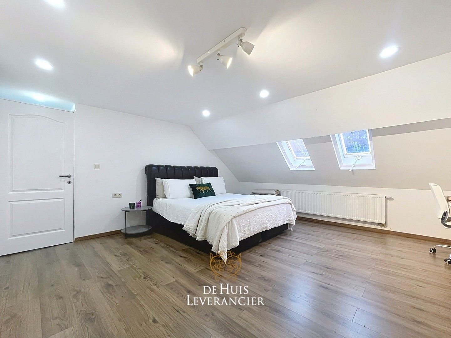 Instapklare woning met drie slaapkamers en twee badkamers foto 20