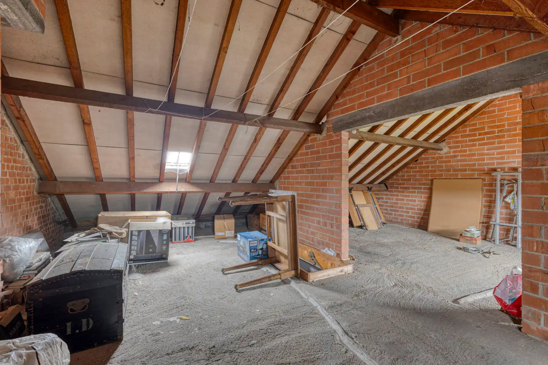 Kloeke woning met tuin en garage! foto 12