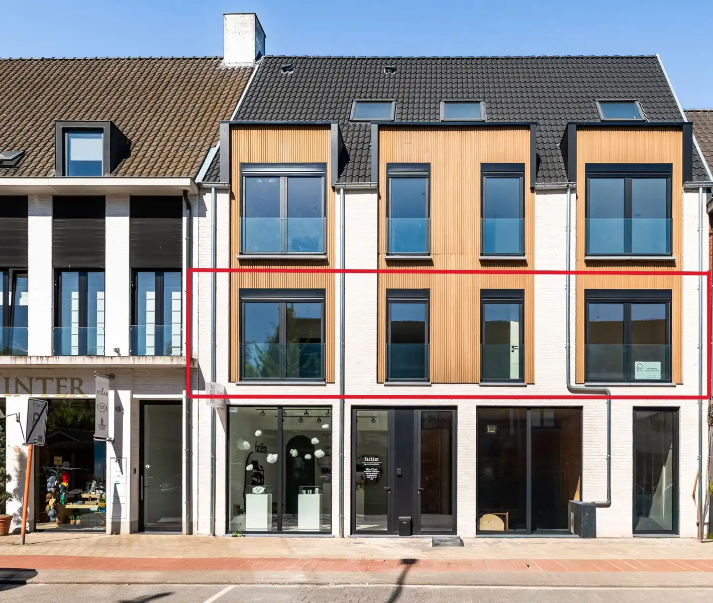 Nieuwbouwappartement van ca. 164 m² met terras van ca. 50 m² foto {{pictureIndex}}