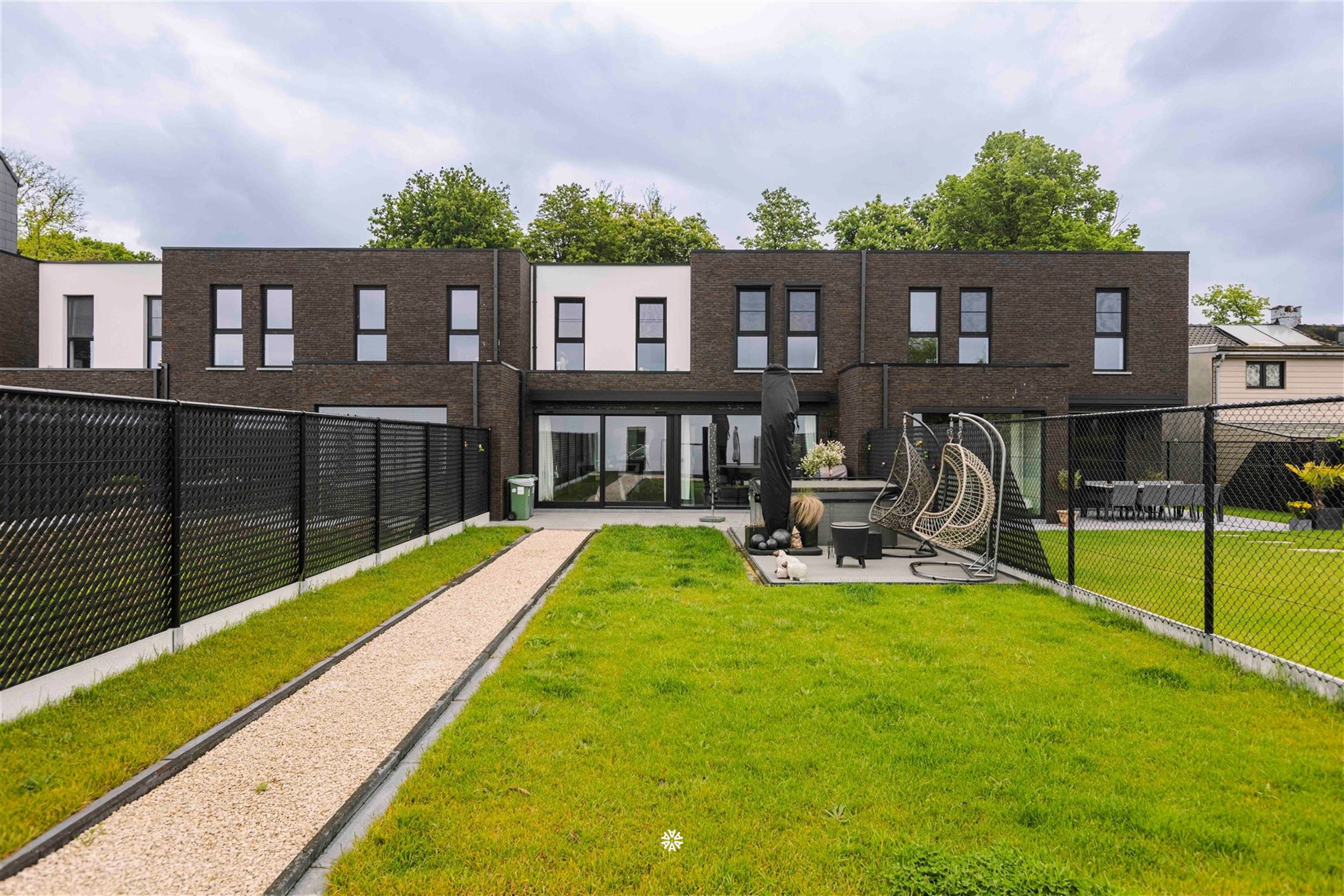 Moderne nieuwbouwwoning met zonnige tuin te Lokeren foto 20