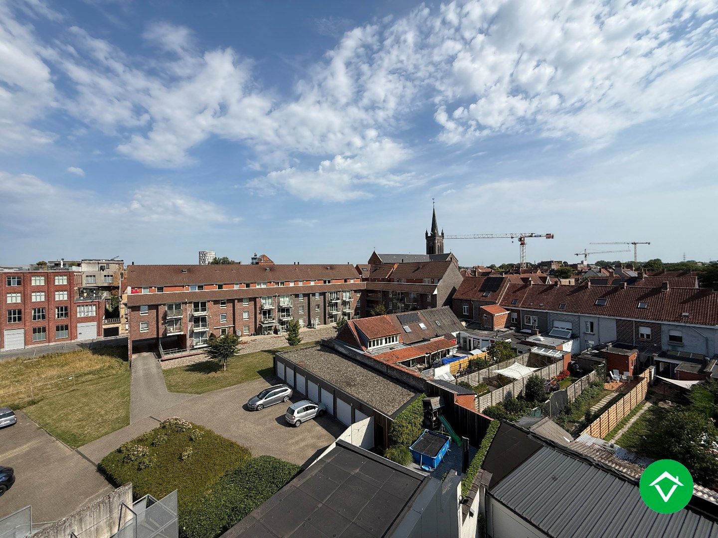 Prachtig dakappartement met twee slaapkamers, garage en twee terrassen met fenomenaal uitzicht te Roeselare foto 13