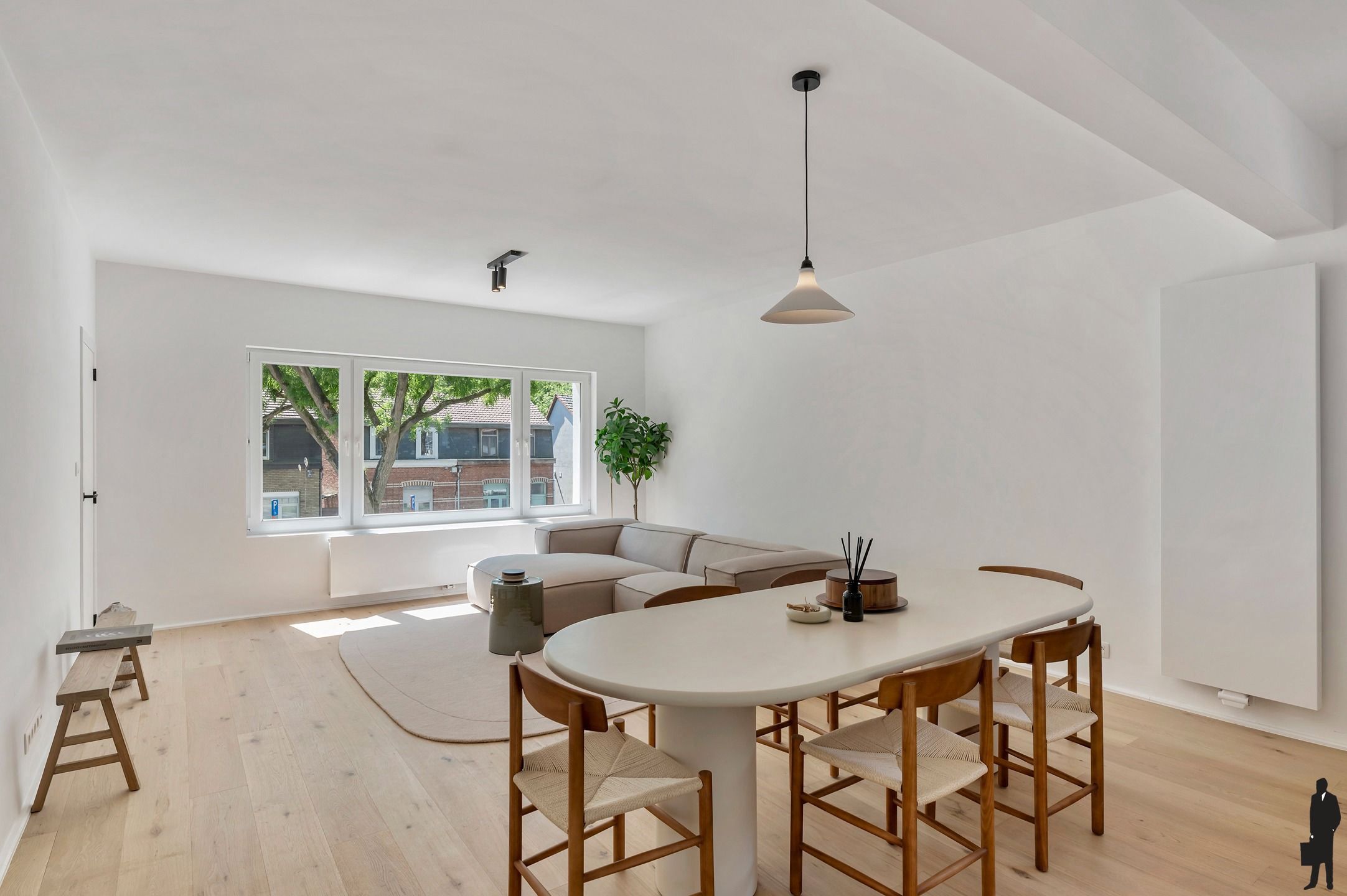 Energetisch gerenoveerd duplex appartement met ruim terras! foto {{pictureIndex}}