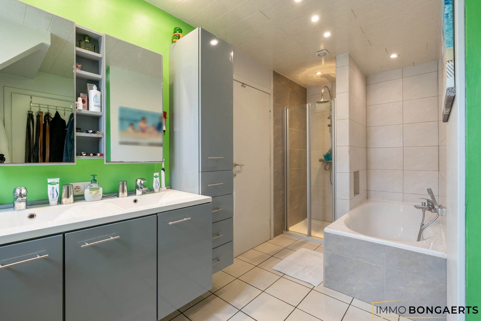 Zeer ruime woning op een leuke locatie te Bret-Gelieren. foto 28