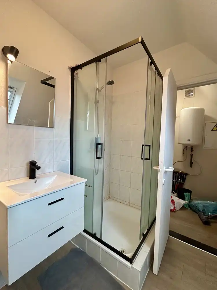 Gezellige en lichtrijke dakstudio te huur op toplocatie in Leuven foto 6