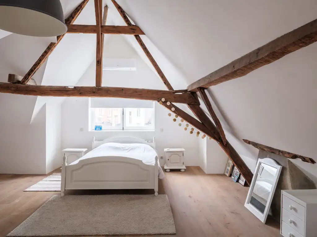 Bijzonder duplexappartement (240 m²) met vier slaapkamers, telkens met eigen sanitair en buitenruimte, gelegen in een kleinschalige residentie nabij het Zuid. foto 30