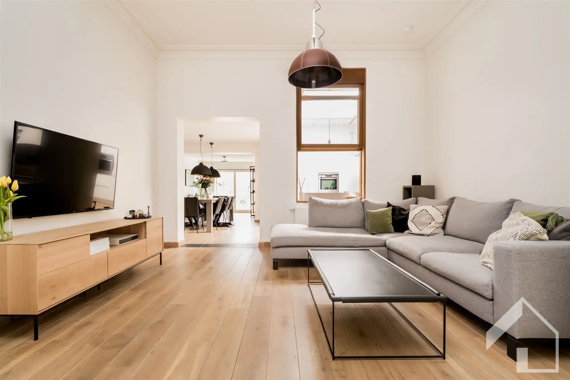 Comfortabele, ruime, instapklare woning met 5 slaapkamers foto 7