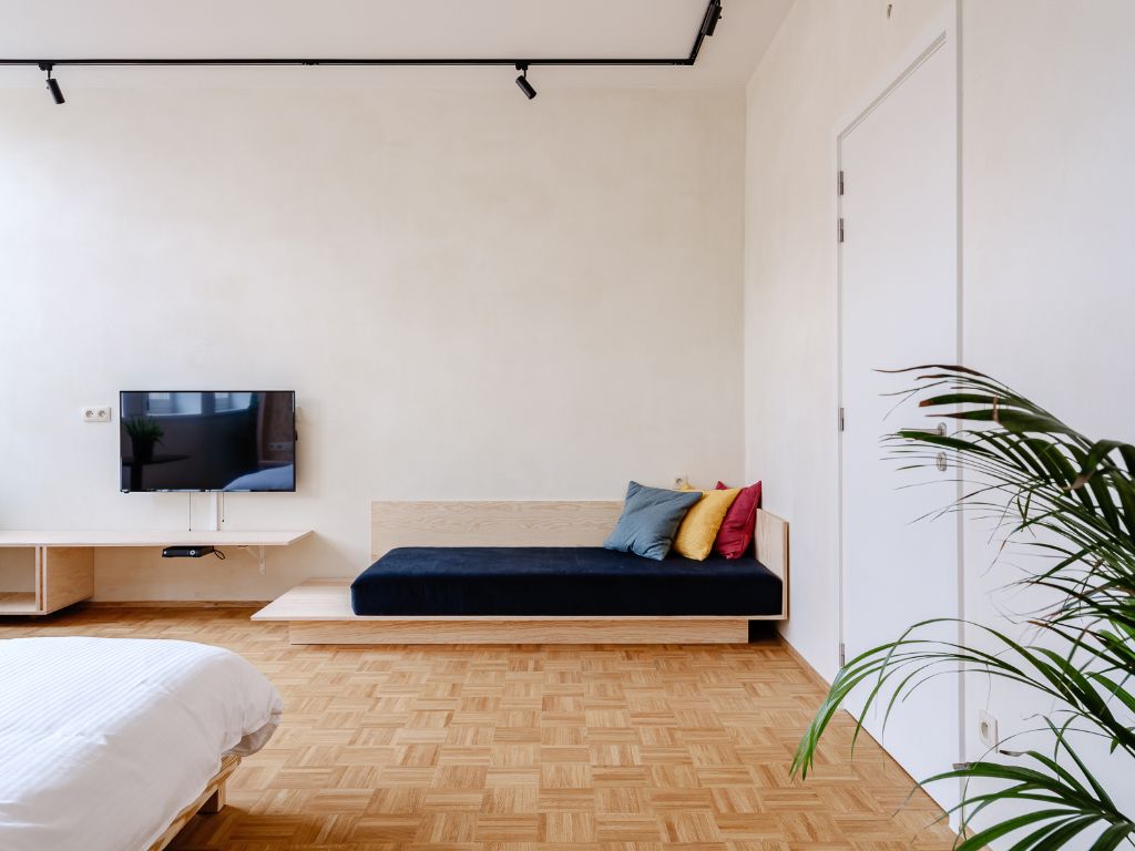 Bijzonder duplexappartement (240 m²) met vier slaapkamers, telkens met eigen sanitair en buitenruimte, gelegen in een kleinschalige residentie nabij het Zuid. foto 3