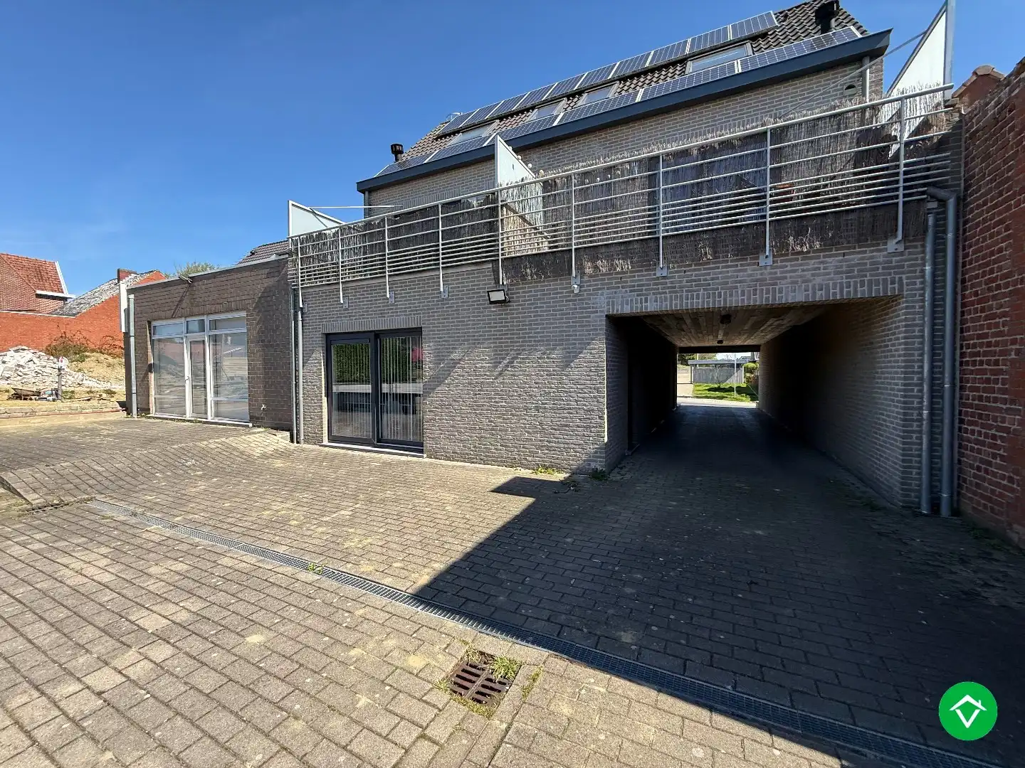 Duplexappartement met twee slaapkamers, zonneterras en parking te Moorslede  foto 23