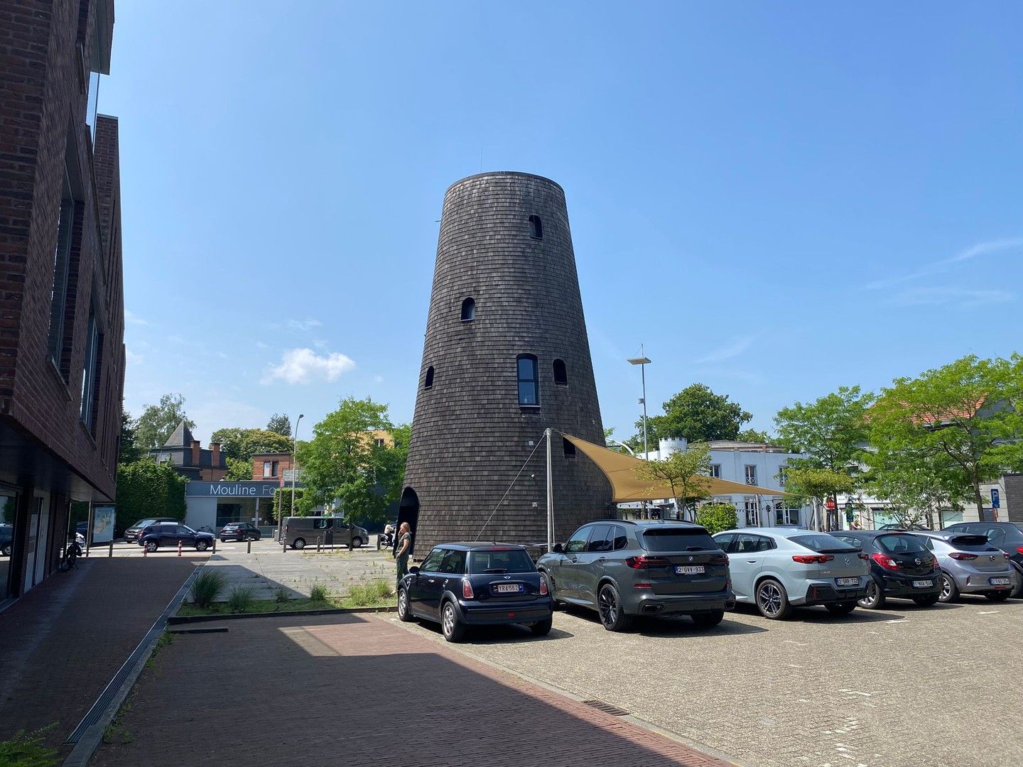 2 autostaanplaatsen in jong gebouw (2013) in Mariaburg! foto 5