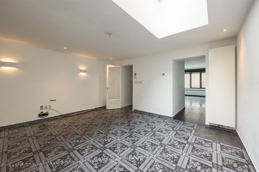 Ruime stadswoning met 4 slaapkamers foto 10