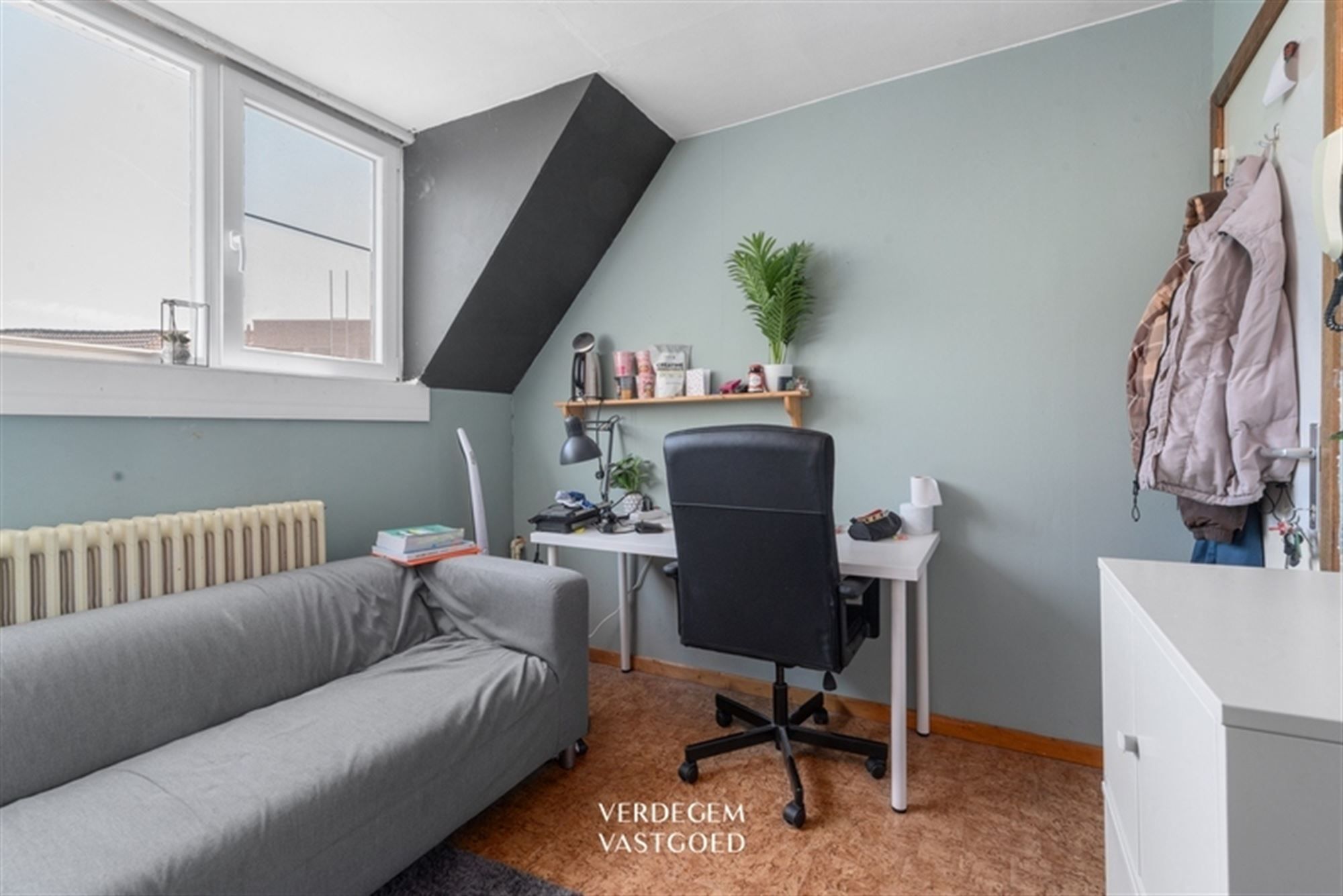 Opbrengsteigendom met 15 studentenkamers foto 9