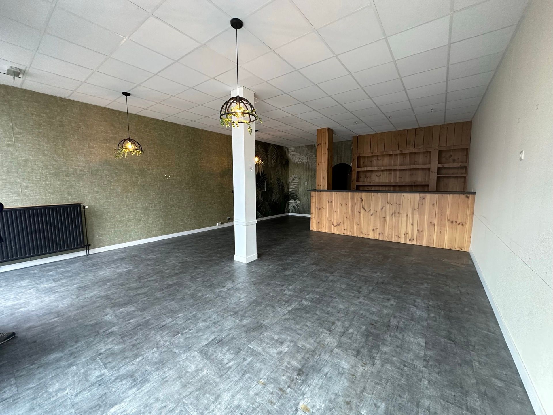 Commerciële ruimte te huur foto 4