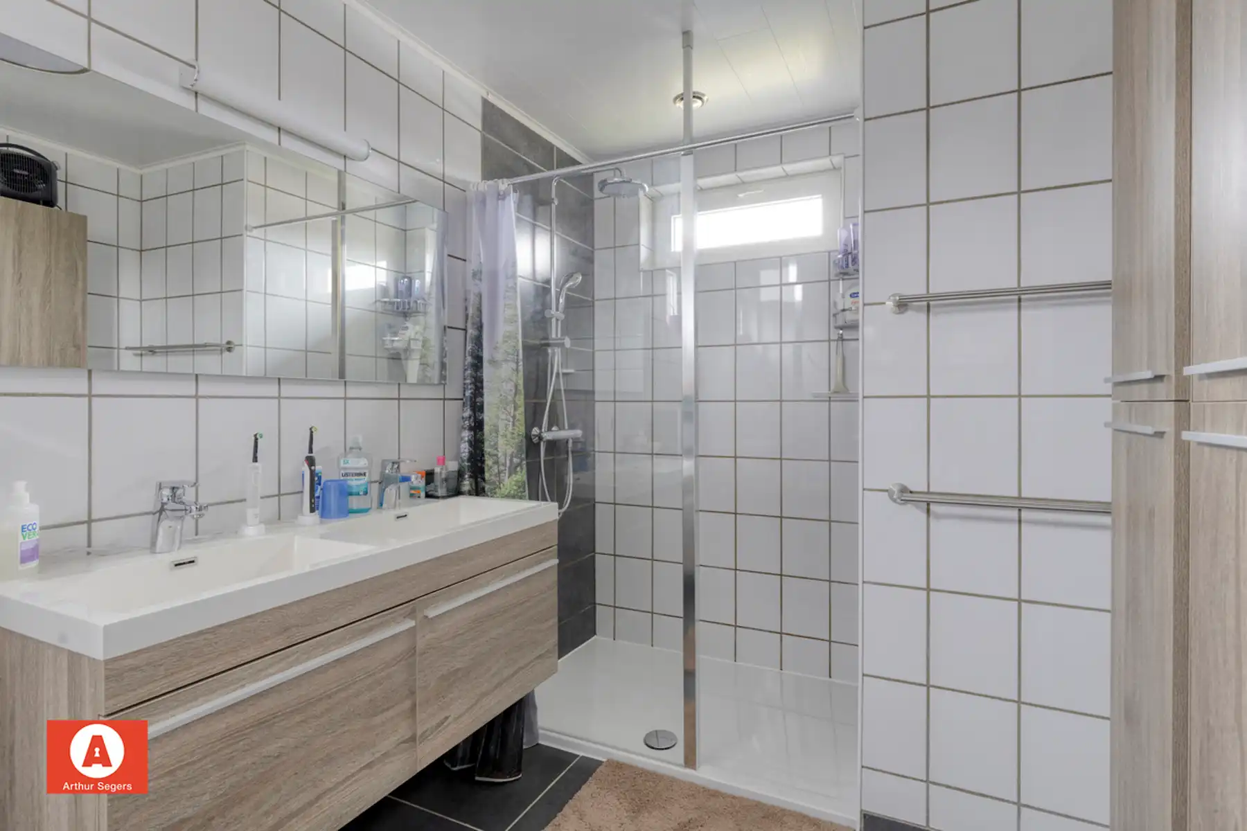 Energiezuinige half-open bebouwing mét alle comfort. foto 19